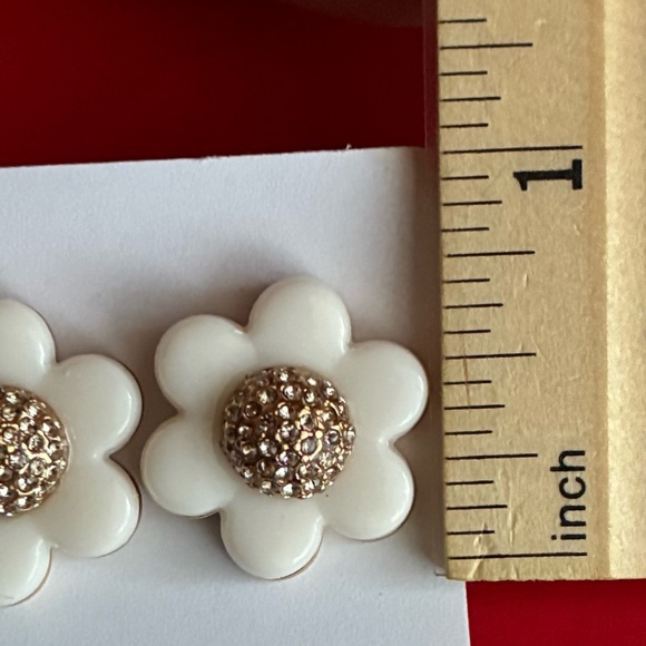 KATE SPADE Earrings,Kate Spade Cream Floral Earrings with Gold Center - Picture 5 of 7